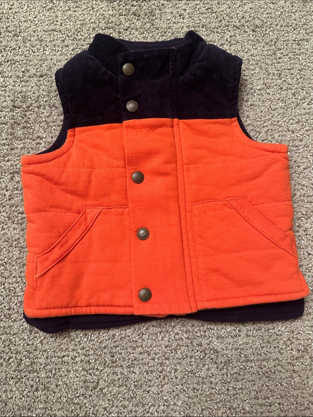 Baby Gap Black/Orange Vest Size 3-6 Months